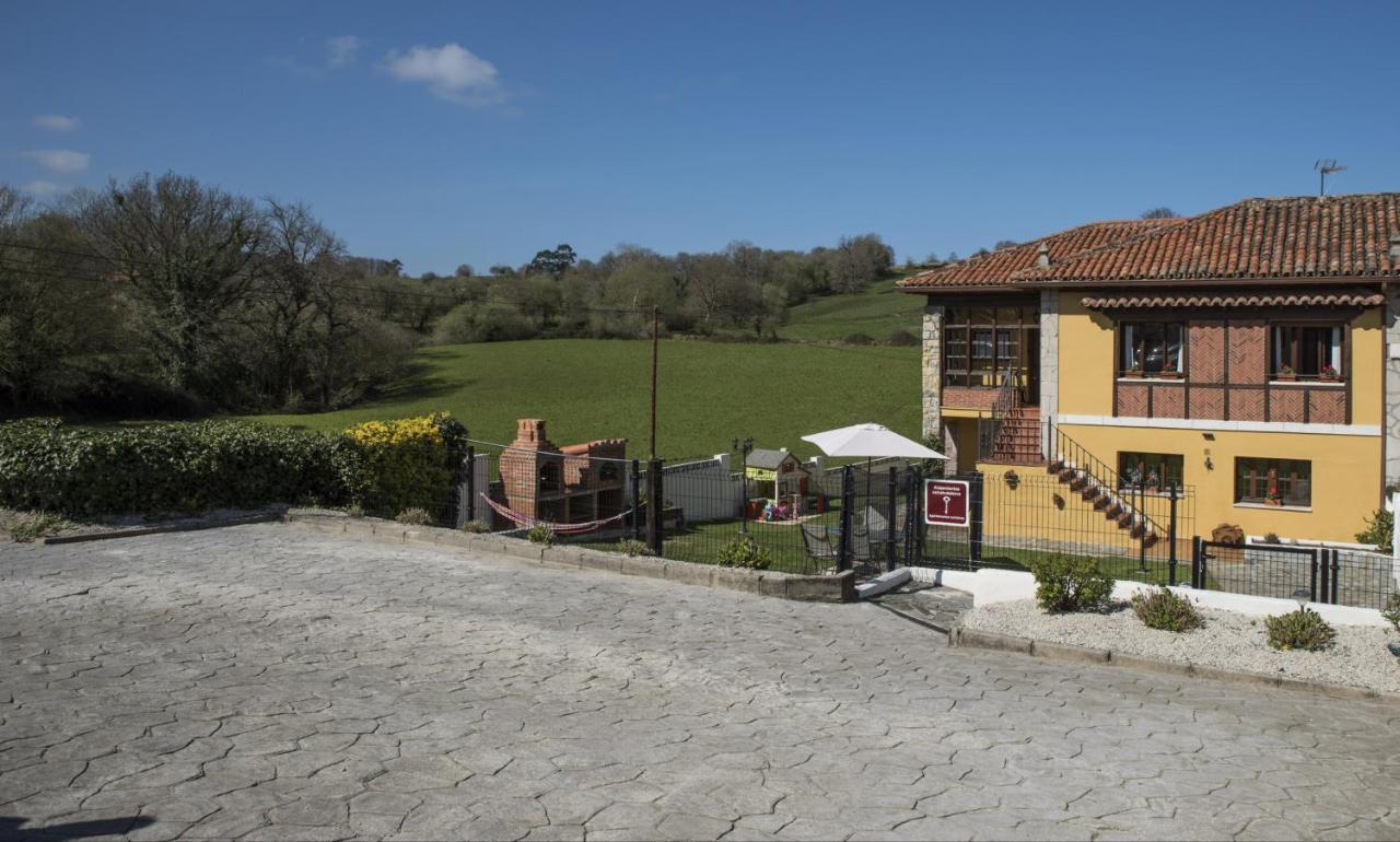 Apartamentos Alegria Santillana del Mar Exterior photo